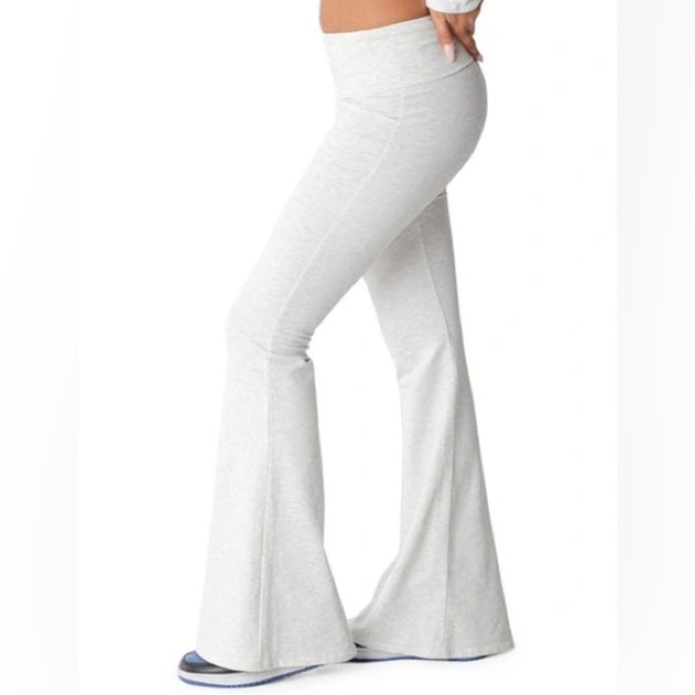 Edikted Flare Leggings